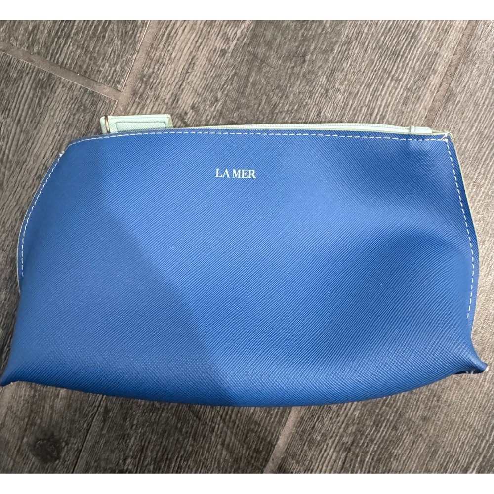 La Mer Blue Cosmetic Pouch Travel Makeup Bag Saffiano Texture Mint Zipper Accent